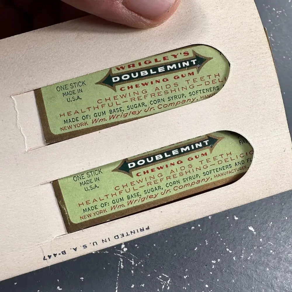 VTG Wrigley's Gum Wilminton-Catalina Airline In Flight Service 2 Spearmint Stick - Picture 5 of 5